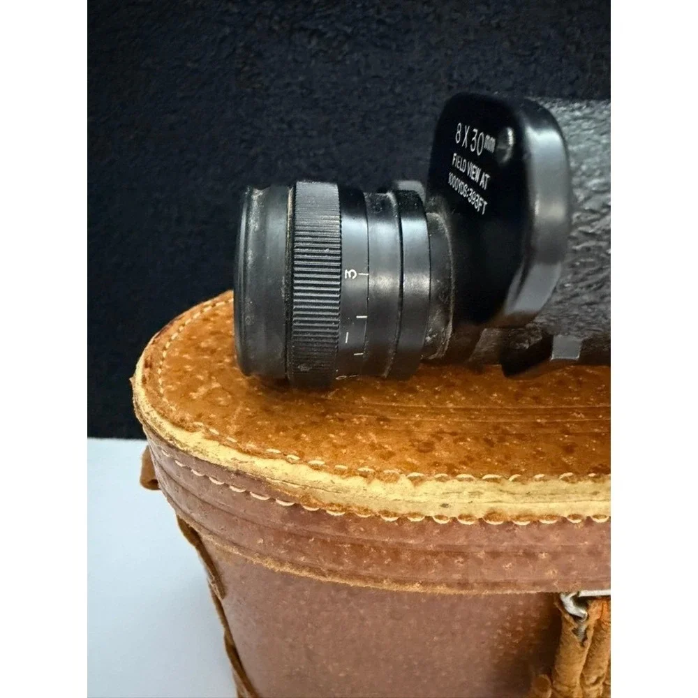 Vintage Tasco 8x30mm Binoculars Coated Optics T-36647 Japan with Leather Case